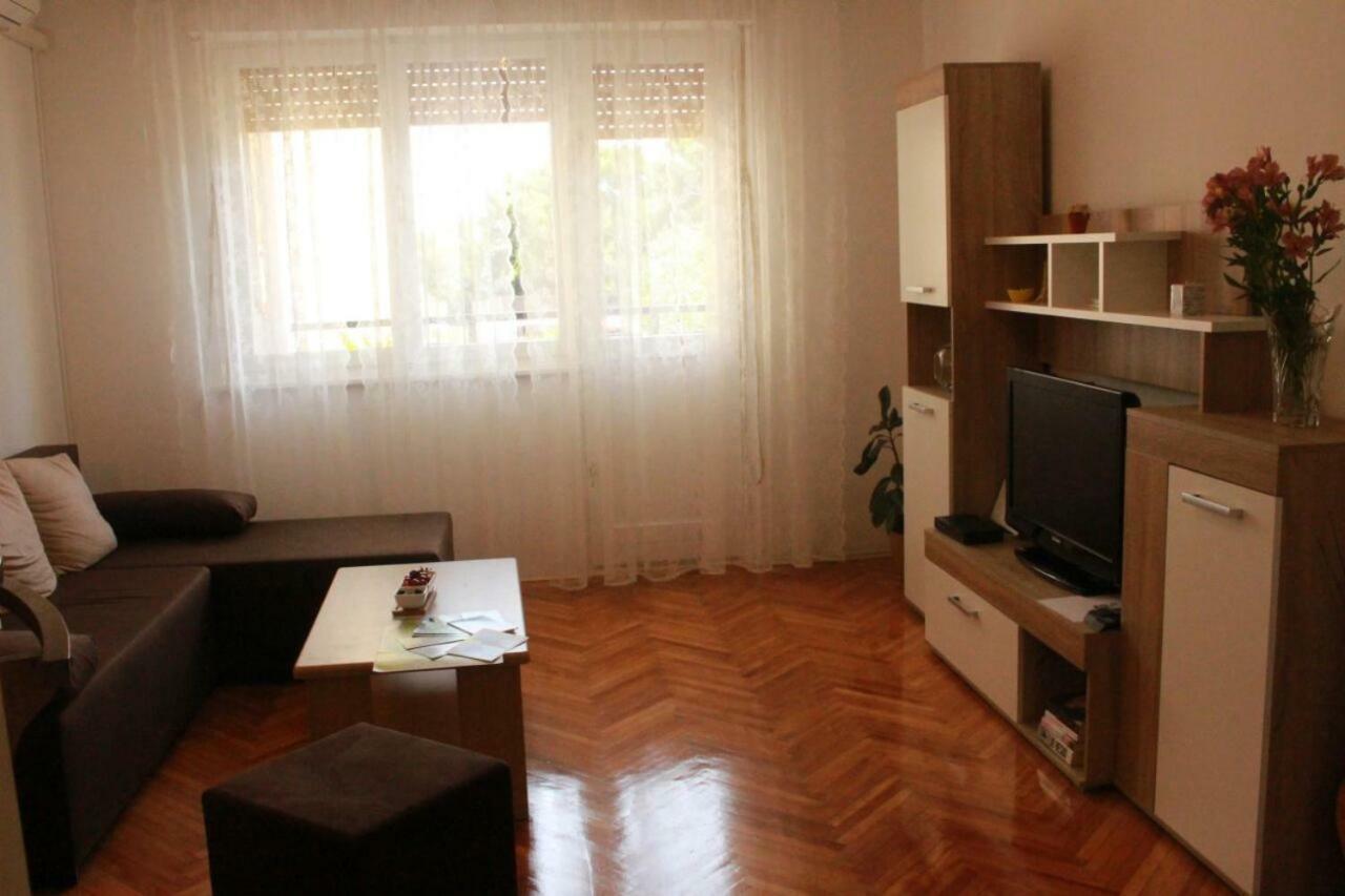 Apartment Monte Paradiso Pula Exterior photo